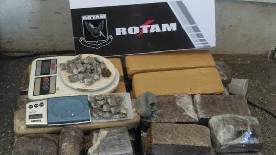 Rotam prende homem com tornozeleira eletrônica por envolvimento com o tráfico de drogas em Cuiabá