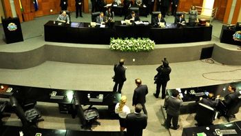 De autoria do Executivo, AL volta do recesso com quatro impactantes temas para apreciação