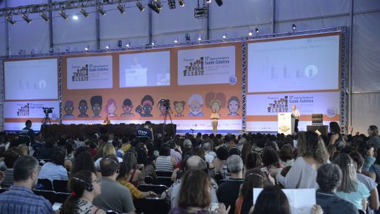 Congresso de saúde coletiva defende política de redução de agrotóxicos