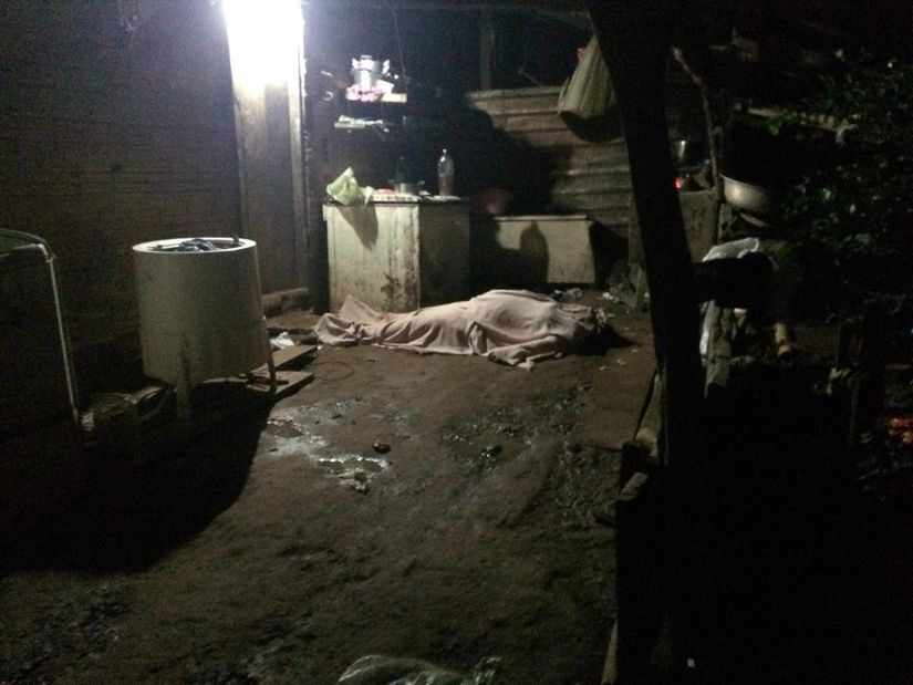 Mulher morre eletrocutada enquanto lavava roupa e ouvia música em MT