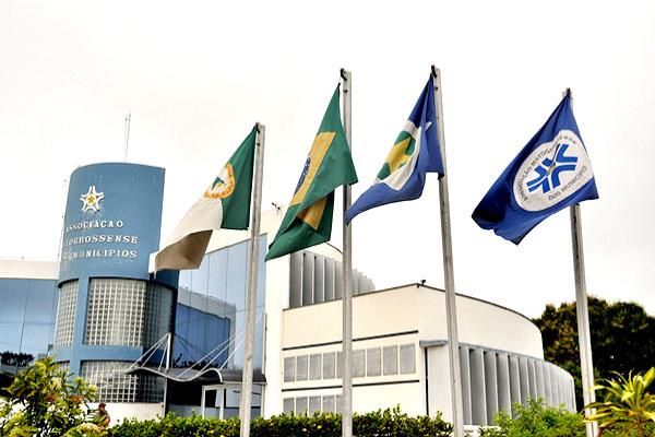 Venda da folha de pagamento de servidores incrementa receita municipal