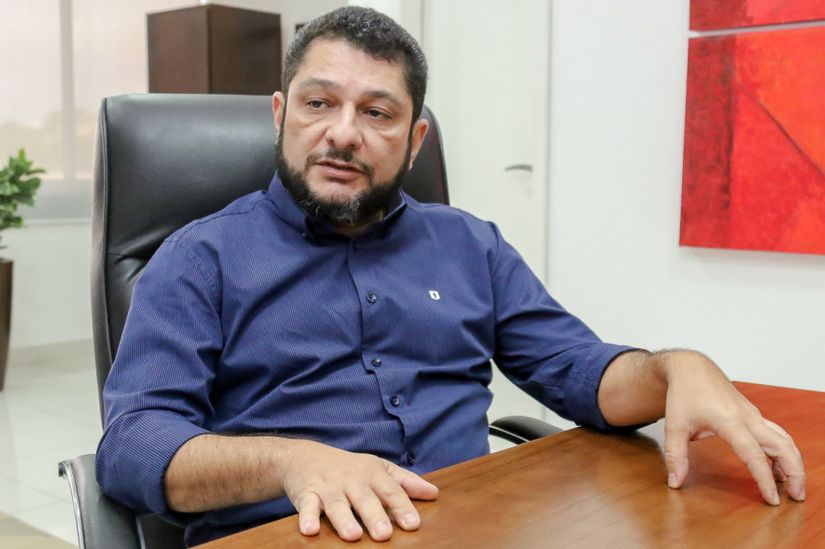 Ex-juiz federal se filia ao PT e afirma ser pré-candidato a prefeito de Cuiabá 