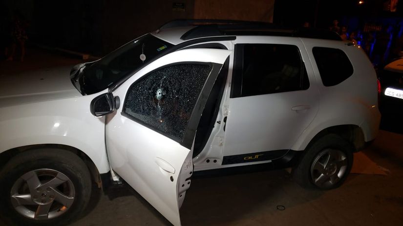 Homem morre no hospital após ser baleado por ladrões