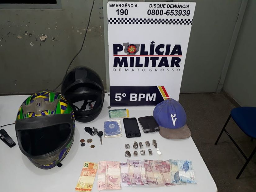 Dupla é presa por tráfico de drogas