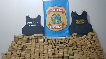 Ação conjunta intercepta carregamento de 365 Kg de maconha na BR-163