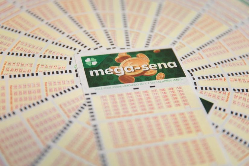 Mega-Sena pode pagar R$ 60 milhões neste sábado