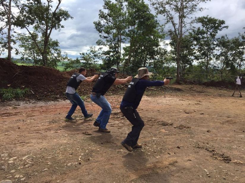 Policiais de Alto Taquari passam por treinamento ministrado pelo Garra