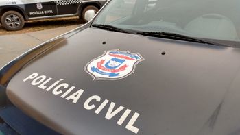 Ex-secretária de prefeitura é presa por fraudes e desvios de verbas públicas