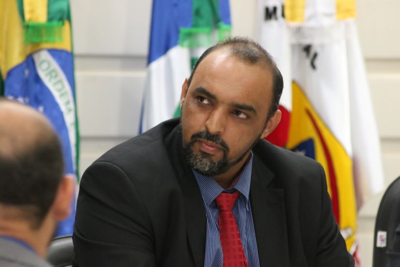  Vereador quer saber quando o prefeito vai cumprir promessas de campanha