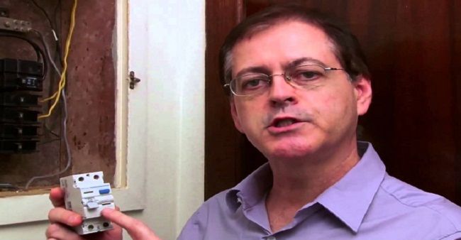 Chuvas fortes com raios aumentam risco de acidentes com energia elétrica 