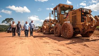 Governo inicia pavimentação de estrada entre Cáceres e Barra do Bugres