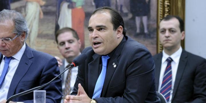 Relator apresenta hoje parecer na CCJ da Câmara