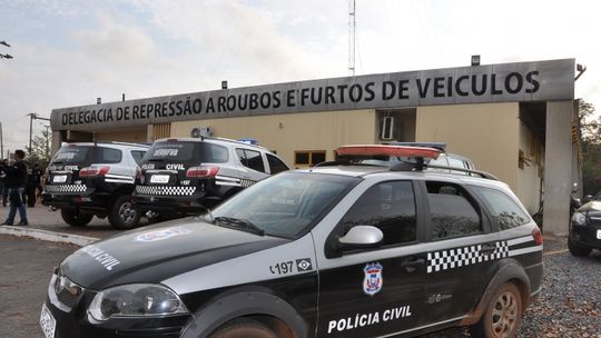 Criminosos reagem a abordagem e um acaba sendo baleado em Cuiabá 