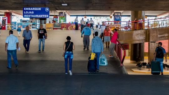 Regularização do transporte intermunicipal resulta em redução média de 61% da tarifa