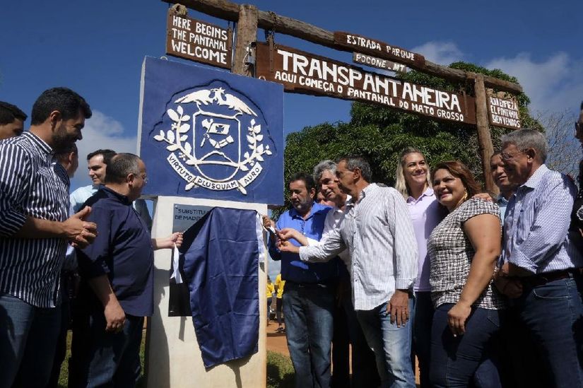 Governo inaugura 26 pontes no Pantanal, faz homenagens e confirma novas obras