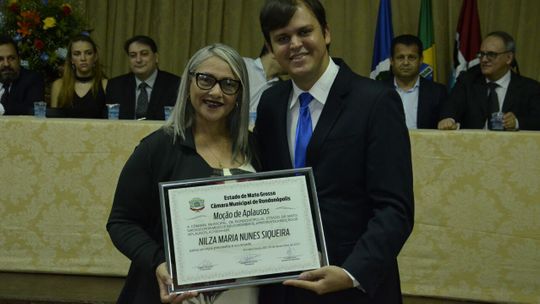 Vereador Thiago Silva homenageia personalidades que se destacam em Rondonópolis 