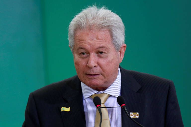 Presidente do BB nega reduzir crédito ou fechar agências de imediato