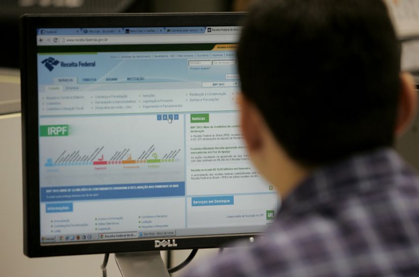 Receita abre nesta sexta-feira consulta ao 6º lote do IRPF