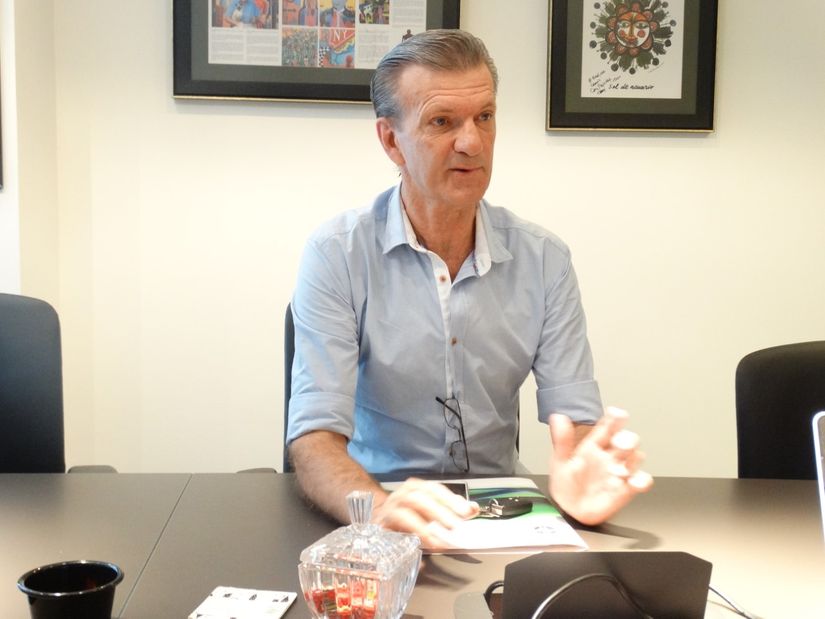 Clubes e ligas se unem, e Aron Dresch já tem votos suficientes para vencer pleito