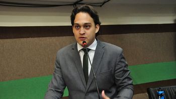 Wellaton afirma que vereadores de oposição não pediram fim do prêmio-saúde