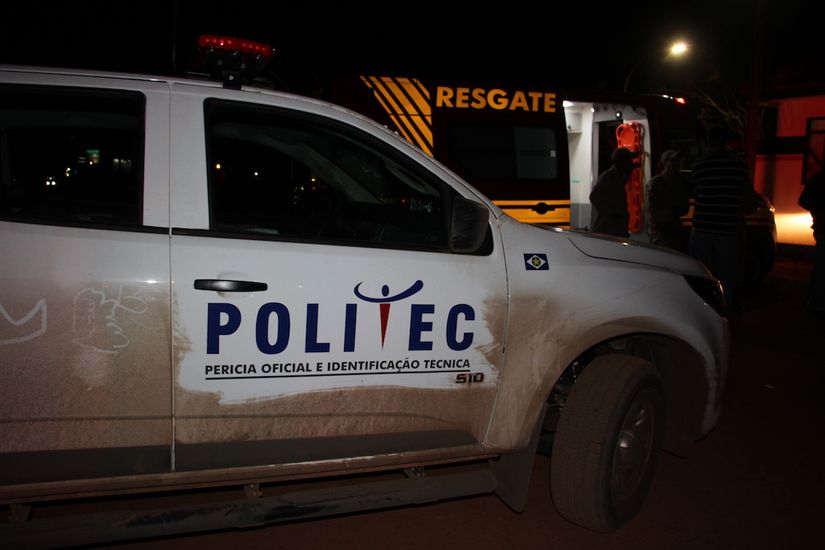 Trabalhadores reagem a invasão em coletivo e jovem acaba morto a tiro 