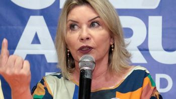 Senadora transforma suplente em servidora de gabinete