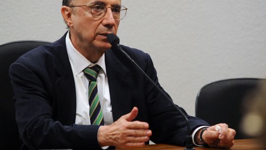 Ministro da Fazenda garante a Medeiros compromisso de apoio ao FEX