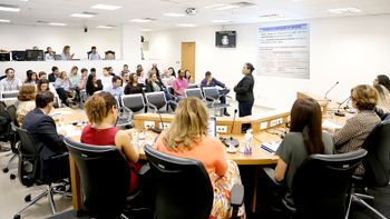 Técnicos do governo ministram oficina sobre emendas a assessores parlamentares na ALMT