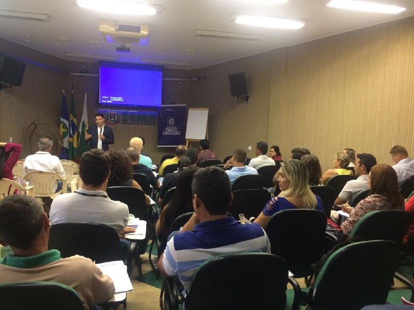 Curso de legislação ambiental capacita servidores do interior