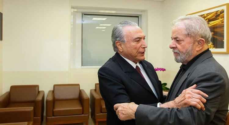 Temer é hostilizado ao visitar Lula em hospital onde Marisa está internada