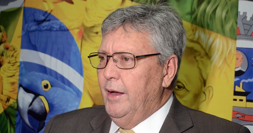 Vereador Hélio Pichioni se posiciona sobre as 349 demissões no Hospital Regional de Rondonópolis