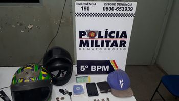 Dupla é presa por tráfico de drogas