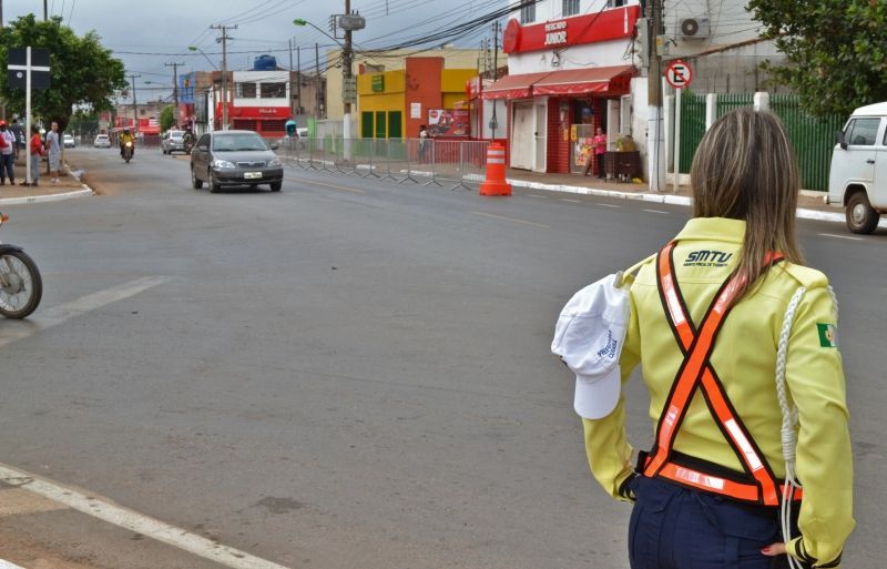 Semob garante ordenamento do trânsito e reforça linhas de ônibus para réveillon