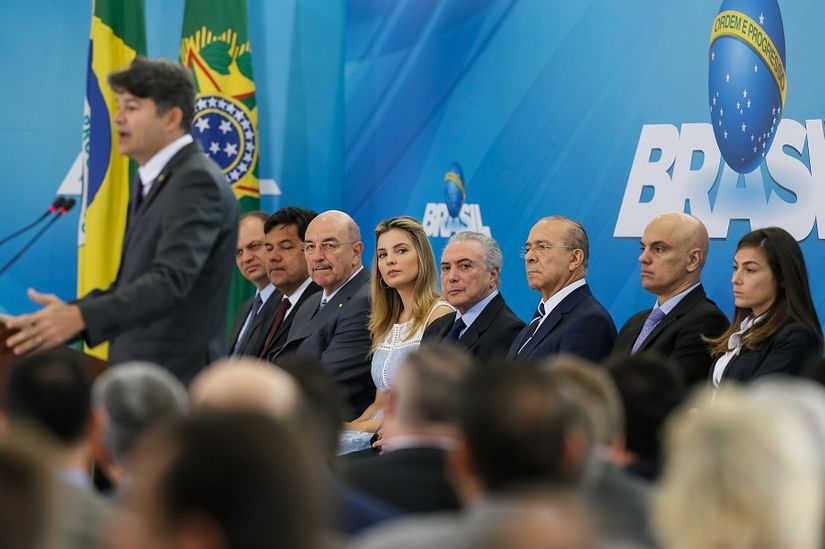 Em Brasília Medeiros lança programa Federal e é elogiado por Temer