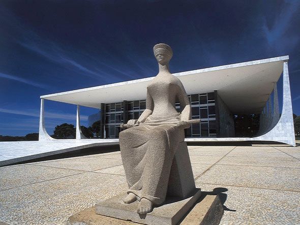 STF confirma que pessoas trans podem alterar registro civil sem cirurgia