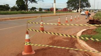 Ladrões furtam cones e placas das obras da Coder