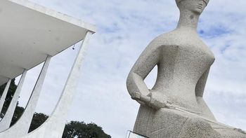 STF abre trabalhos de 2018 com julgamento sobre cigarros aromatizados