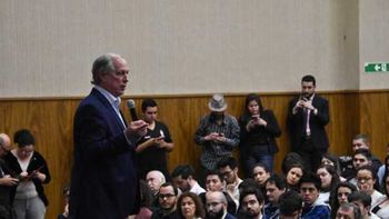 Em palestra, Ciro diz que Lula é um encantador de serpentes e não tem escrúpulo