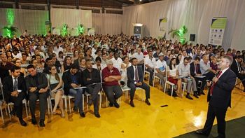 Mais de 600 pessoas participam de debate sobre controle organizado pelo TCE