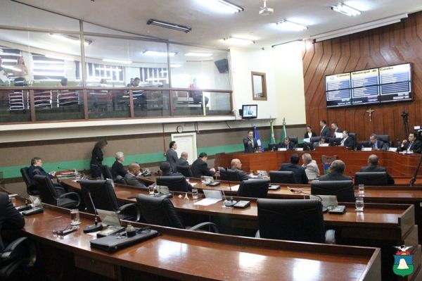 Vereadores aprovam LOA de 2,5 bilhões para o próximo ano 