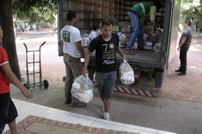 Pastoral do Migrante realiza campanha para arrecadar brinquedos e alimentos para festa de Natal