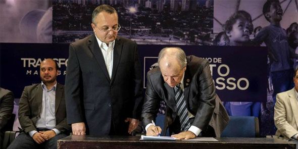 Governo firma parceria com Rotary para construção de 100 academias