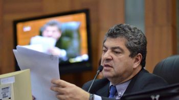Projeto torna obrigatória venda de capacetes com tipo sanguíneo do condutor