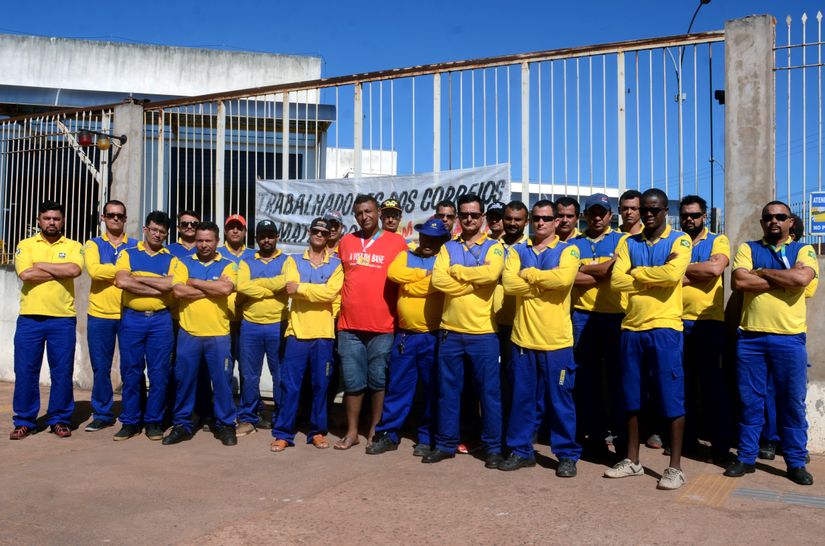 Funcionários dos Correios entram para a segunda semana de paralisação