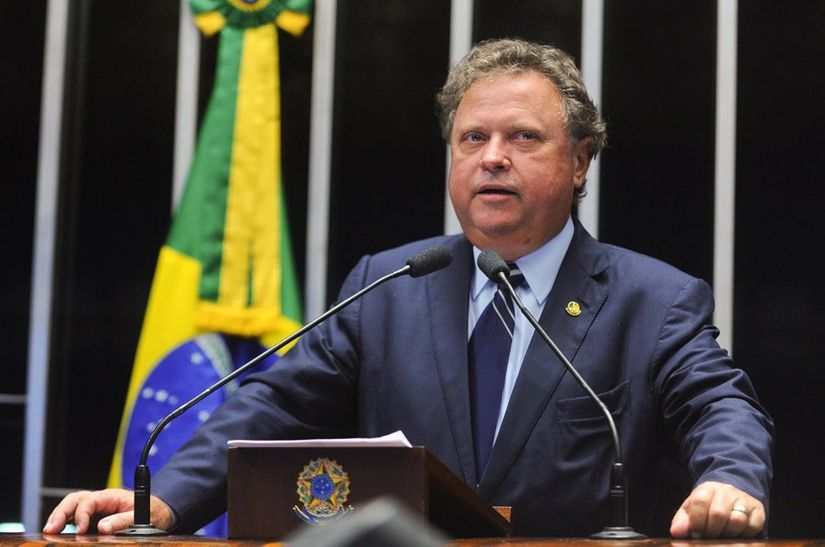 Ministro Blairo Maggi é contra retorno de Dilma ao governo