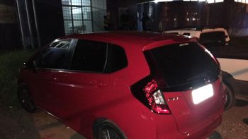 Veículo é recuperado após vítima seguir suspeitos de roubo