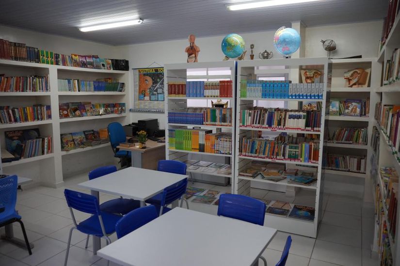 Governo entrega revitalização de escola estadual em Rondonópolis