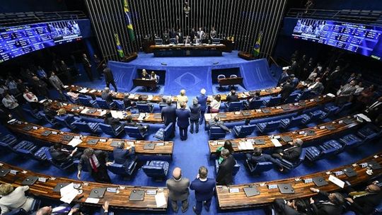 Projeto que põe fim à restrição de idade para mamografia no SUS é aprovado no Senado