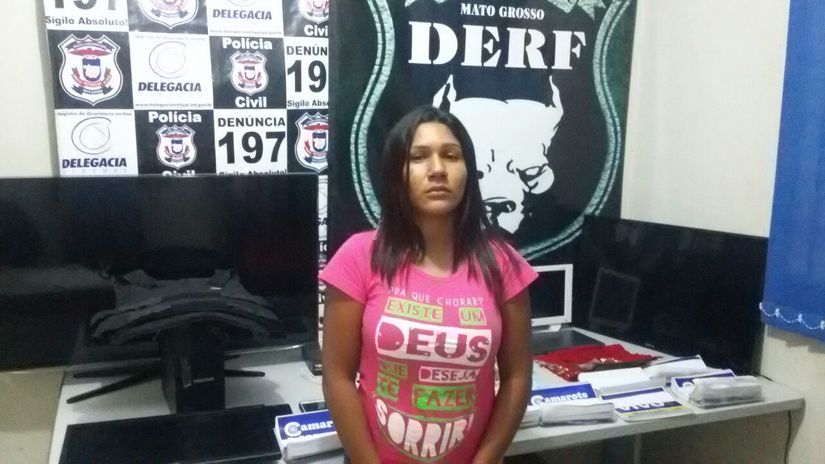 Mulher é presa por tráfico de drogas e receptação em Rondonópolis