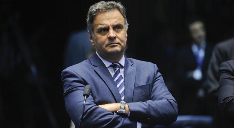 STF afasta Aécio do mandato e determina recolhimento domiciliar noturno
